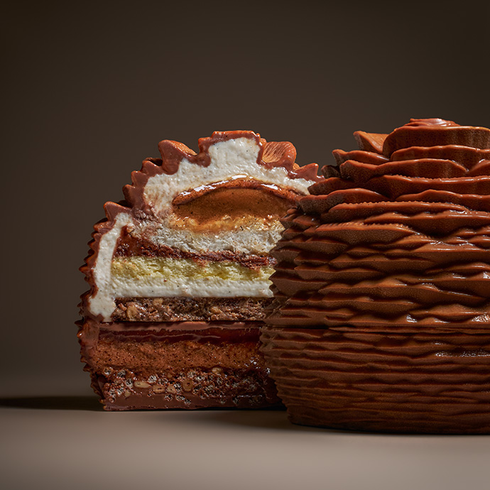 The Jewel of the Pines Yule Log