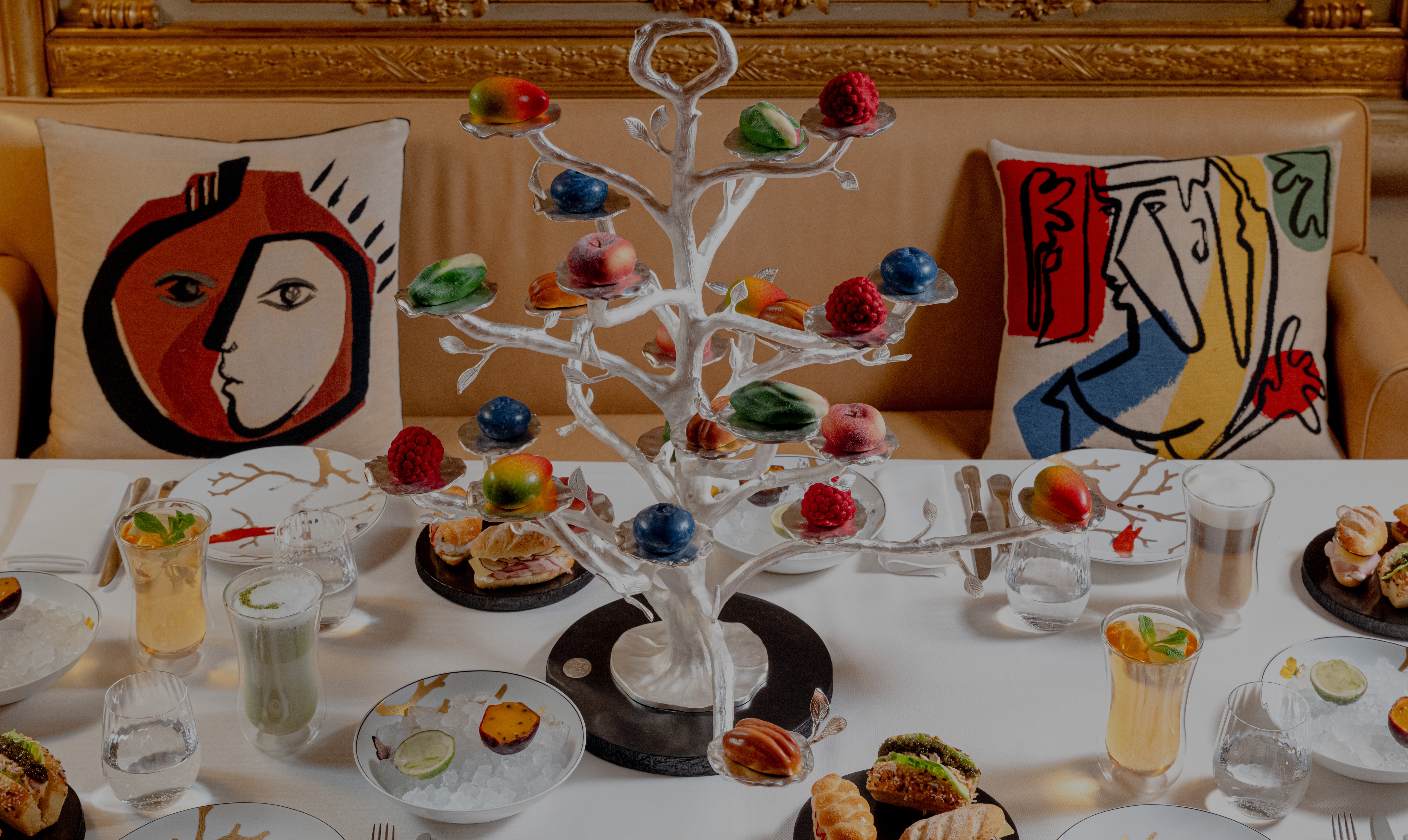 Celebrate Special Occasions | Luxury Hotel Experiences, Paris