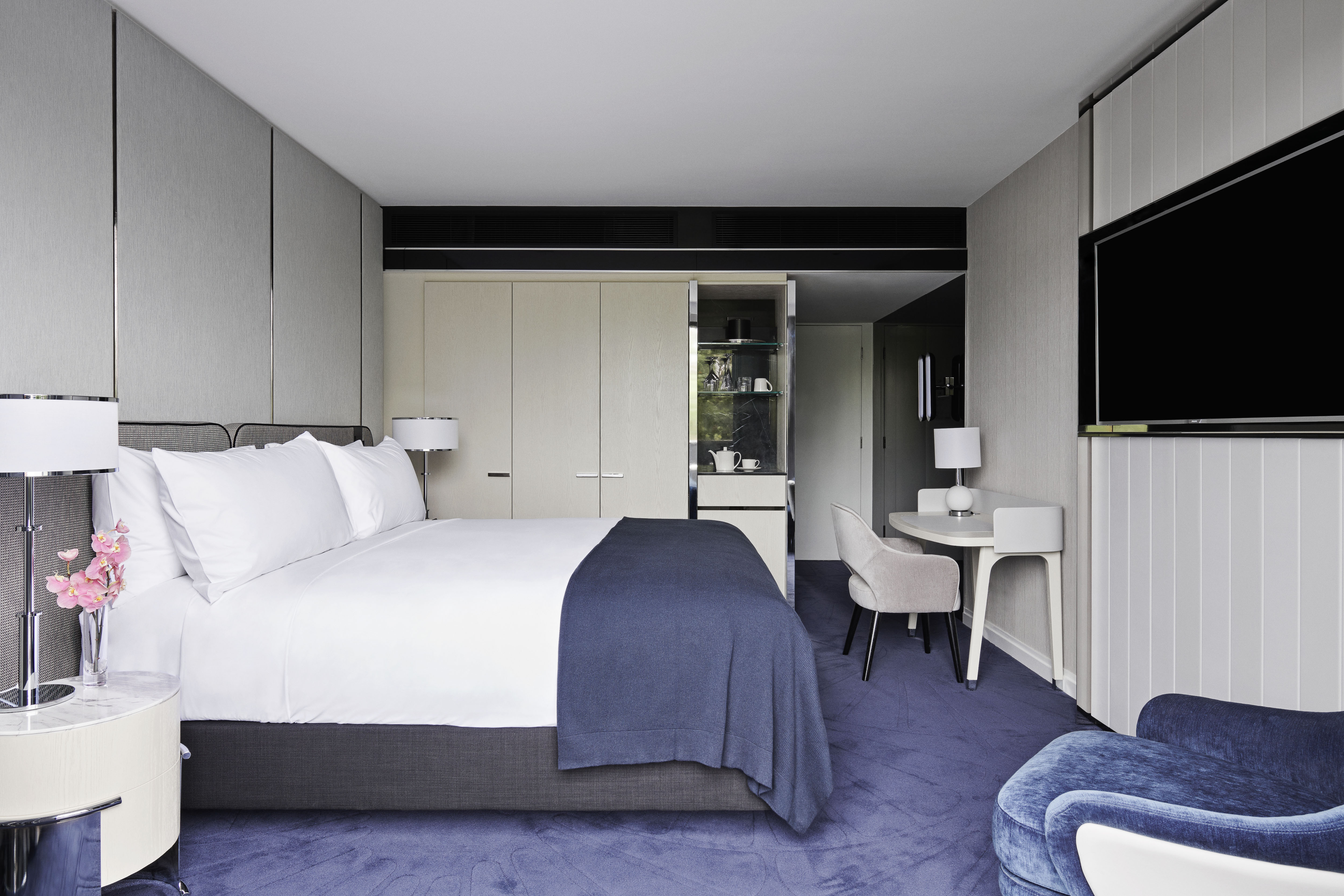 Royce Hotel gift card