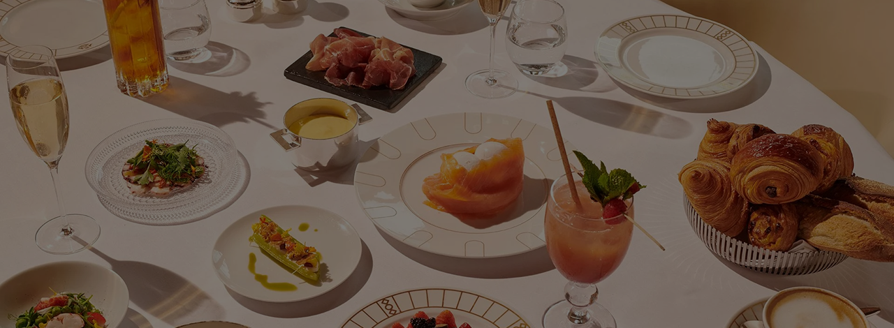 Celebrate in style with our brunch at Le Meurice.