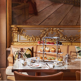 Tea Time at Restaurant Le Dalí