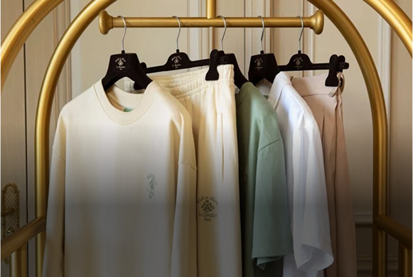 Le Meurice x Walk in Paris